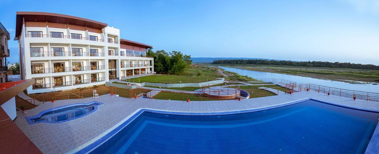Park Safari Resort Саураха Экстерьер фото