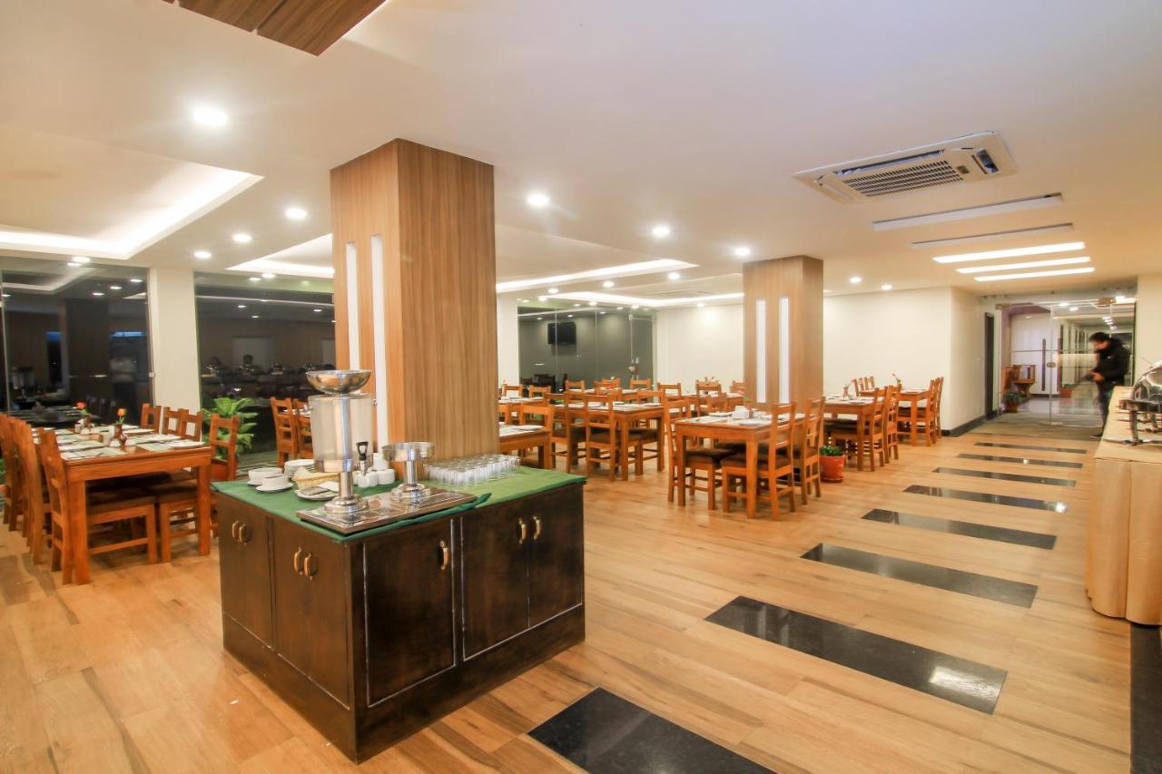 Park Safari Resort Саураха Экстерьер фото