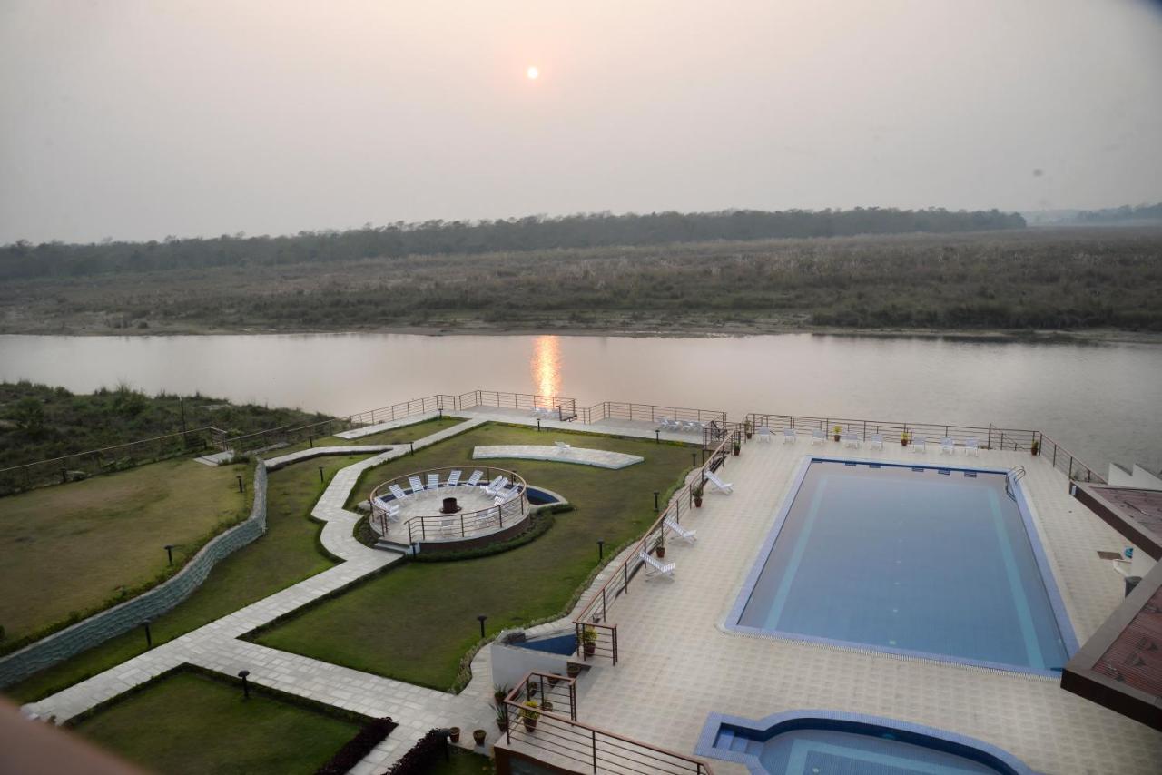 Park Safari Resort Саураха Экстерьер фото