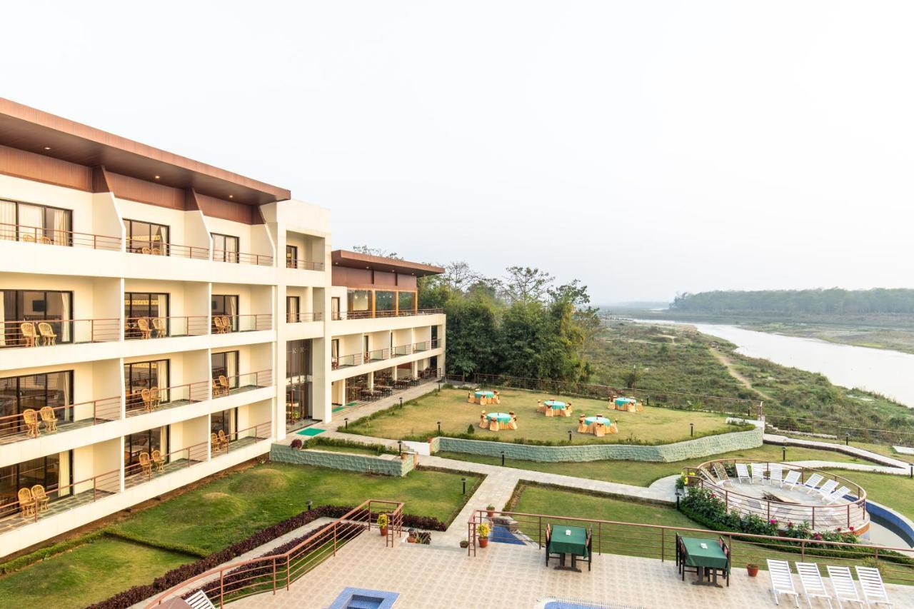 Park Safari Resort Саураха Экстерьер фото